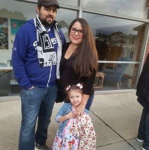 Meet your Posher, Gloria